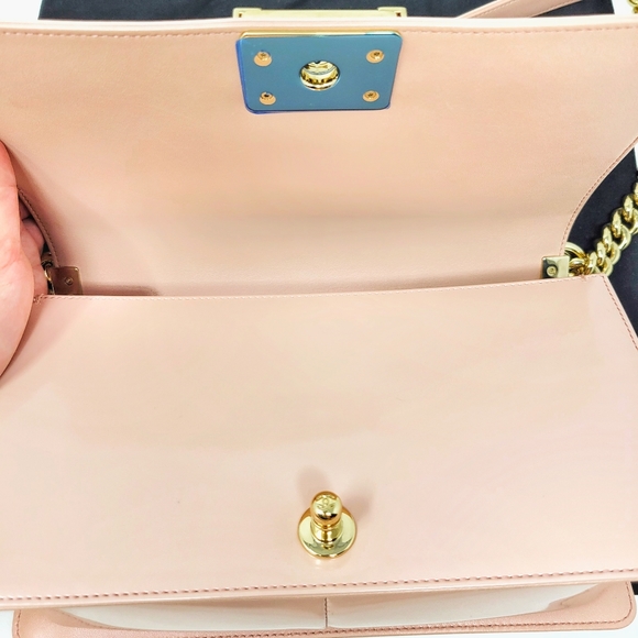 Authentic Chanel Classic Boy Bag Old Medium Patent Quilted Pink Nude GHW - Picture 7 of 10